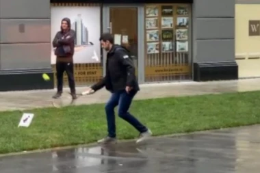 NOVAK OPIKAO TENIS NA NOVOM BEOGRADU! Đoković priredio feštu po kišnom danu u srpskoj prestonici! (VIDEO)