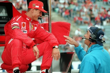 TUŽNE SCENE U DOMU ŠUMAHERA: Suze se slivaju niz njegovo lice, čuje svoju decu!