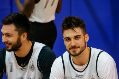 DOVIĐENJA, NAPUŠTA KLUB! Već je spakovao kofere i čekirao kartu za Španiju!