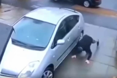 LOPOVI IMAJU NOVI SISTEM PREVARE ZA KRAĐU AUTOMOBILA: Primetite li flašu između točka i blatobrana zaključajte kola ODMAH!