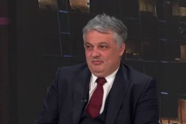 Vladimir Lučić donosi dobre vesti: Od Telekoma državi i građanima 6,7 milijardi!