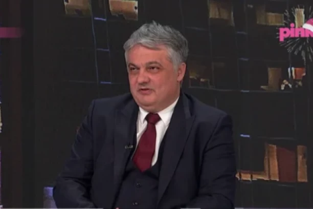 VLADIMIR LUČIĆ bez dlake na jeziku:  Telekom jači nego ikada!