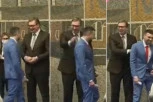 PREDSEDNIK VUČIĆ GA OHRABRIO: Filip stao pred govornicu u ime svojih kolega, a onda mu se dogodio mali peh (VIDEO)
