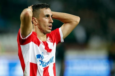 LJUT NA ZVEZDU? Oglasio se Pešić, srpski golgeter OTVORIO KARTE!