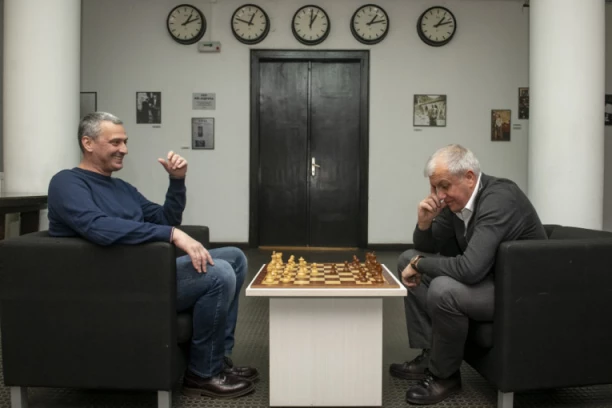 RADONJIĆ PRAVI KOLONIJU ŽOCOVIH IGRAČA! Još jedan košarkaš Partizana otišao kod bivšeg trenera Zvezde