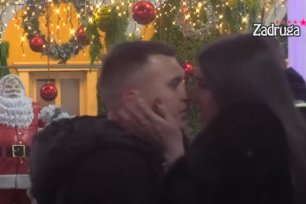 EMOTIVNI SUSRET! Karić ugledao misicu na vratima: NE ŽIVIM OD KAD NISI TU! (VIDEO)
