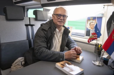 Vesić: Grad Beograd spreman da otvori kovid ambulantu na Sajmu