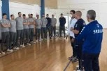 PRAZNIČNO IZNENAĐENJE: Udovičić posetio trening srpskih rukometaša! Ministar im uputio MOĆNU podršku pred Evropsko prvenstvo!