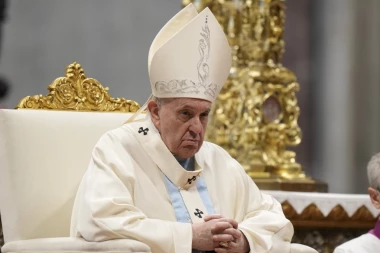 NE NAZIRE SE KRAJ RATA: Mirovni izaslanik pape Franje se vratio iz Moskve NE NOSI DOBRE VESTI, niko ne želi mir