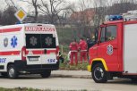 AUTOBUS SKLIZNUO S KOLOVOZA, PUTNICI BILI ZAROBLJENI: Saobraćajna nesreća u Varvarinu - intervenisali vatrogasci!