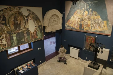 UŠLI SMO U MUZEJ SRPSKE PRAVOSLAVNE CRKVE U PATRIJARŠIJI: Ovde leži duhovno i kulturno nasleđe Srbije staro više od osam vekova