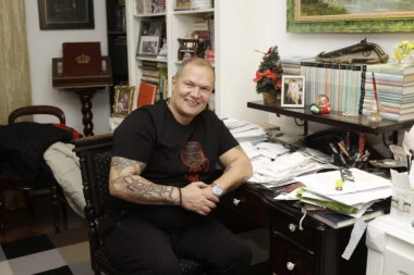 SAD SVE ZAVISI od Dalile: Osman Karić ŽESTOKO OPLEO po Dejanu Dragojeviću zbog Sandre Rešić!