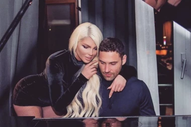 Vila, skupoceni automobili... Evo šta su sve Atina i Nika nasledile nakon RAZVODA Kareluše i Tošića!