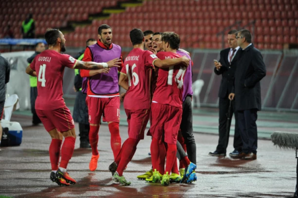 SRPSKI REPREZENTATIVAC JE SLOBODAN U IZBORU NOVE SREDINE: Na potezu su Zvezda i Partizan!