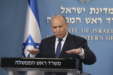 PUTIN MI JE OBEĆAO DA NEĆE UBITI ZELENSKOG: Šokantno priznanje bivšeg premijera Izraela
