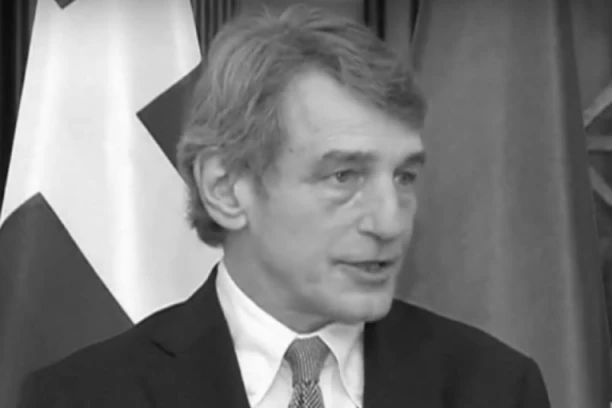 PREMINUO DAVID SASOLI!