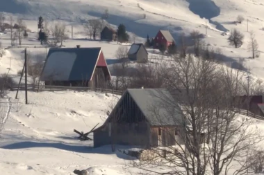 U CRNOJ GORI PINGVINI ŠETAJU: Izmeren rekordan minus, temperatura pala na čak - 33,2 stepena ispod nule
