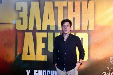 ZAVRŠEN FESTIVAL "RAVNO SELO": Denis Murić je "Zlatni dečko"