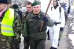 UZNEMIRUJUĆI VIDEO! ZELENE BERETKE SE SPREMAJU ZA RAT: Stotine mudžahedina marširalo sa zastavama Izeta Nanića, među njima i deca