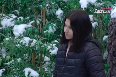 ŽELIM DA SE POMIRIM SA MENSUROM, PRAŠTAM MU SVE UVREDE: Milica OČAJNA nakon raskida sa zadrugarom! (VIDEO)