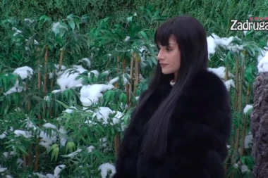 DALILA NE VOLI DEJANA: Tara Simov RASKRINKALA zadrugare: IZMEĐU NJE I CARA VIDIM AMOROVE STRELE! (VIDEO)