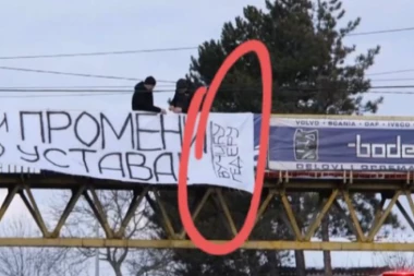 SVE JASNO! Ekolozi se navodno bore za zaštitu životne sredine, a razvili transparent protiv izmena Ustava!