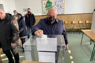 PALMA GLASAO NA REFERENDUMU: Ustavne promene na opšte dobro SVIH GRAĐANA!