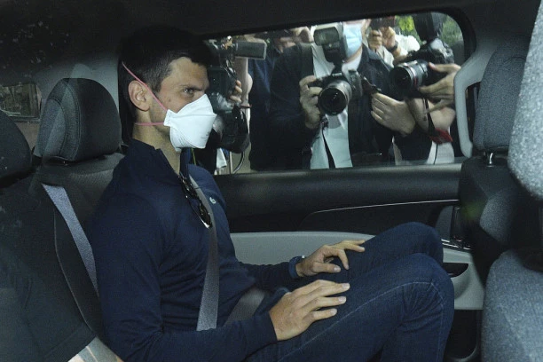 NOVAK IS A VICTIM OF POLITICISM! The state of Australia ADMITTED - Djoković DOES NOT THREATEN anyone!