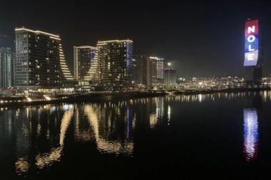 PORUKA ZA NAJVEĆEG! Nole ti si ponos Srbije! (FOTO)