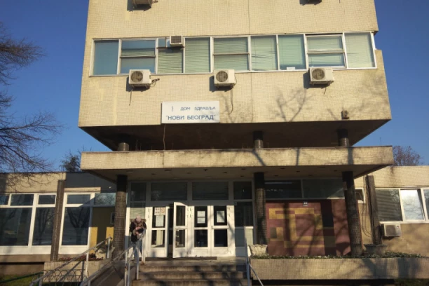 PACIJENTI NEĆE KOD LEKARA: Kovid ambulante potpuno prazne, a korona ubije 10 i više ljudi dnevno