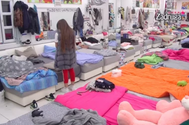 DALILA IPAK NE ODUSTAJE OD DEJANA: Zadrugarka pokušava na sve načine da POMOGNE Dragojeviću! (VIDEO)