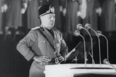 FAŠISTIČKI SKUP U SRCU RIMA: Građani kipte od besa! Evo šta poručuje OPOZICIJA, a kakva je reakcija premijerke Italije