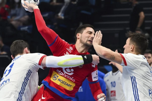 EKSKLUZIVNO - LAZAR KUKIĆ PRED EP: Evo šta je ključ da Srbija prođe u narednu fazu! (VIDEO)