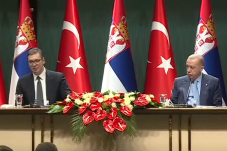 (UŽIVO) VUČIĆ IZ TURSKE: Razgovarao sam sa Erdoganom o investicijama, regionu, Dejtonskom sporazumu