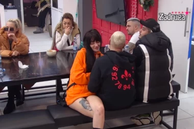 ŽESTOKA SVAĐA TARE I ŠA: Simova nabrojala sve svoje AFERE, pa PLJUNULA Aleksića, nastao žestok HAOS u Beloj kući! (VIDEO)