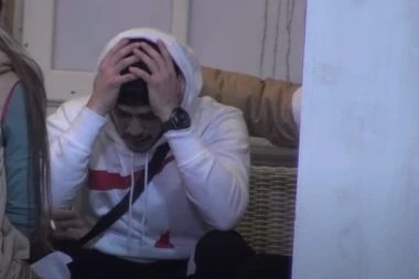 DEJAN U SUZAMA ZBOG DALILE! Zadrugari ga ODVUKLI od bivše žene, pa mu sasuli sve u lice: DOK JE TEBI BILO LOŠE ONA JE MAŠTALA O CRKVENICI! (VIDEO)