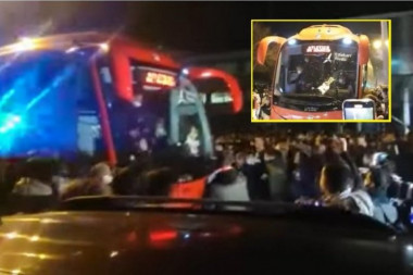 HAOS U ŠPANIJII: Navijači napali autobus Atletika! (VIDEO)