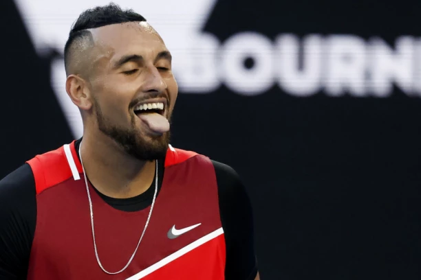 POGODIO GA LOPTICOM! Novi izliv besa Nika Kirjosa - Hrvat na meti!