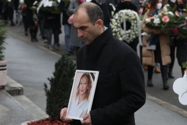 ODLIKUJTE OVU HEROINU! Inicijativa Srpskog telegrafa i Republike posle smrti HRABRE DOKTORKE