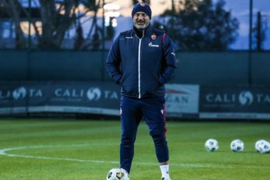 STANKOVIĆ SE SMEŠI: Evo kako je trener Zvezde prokomentarisao žreb za Ligu Evrope!