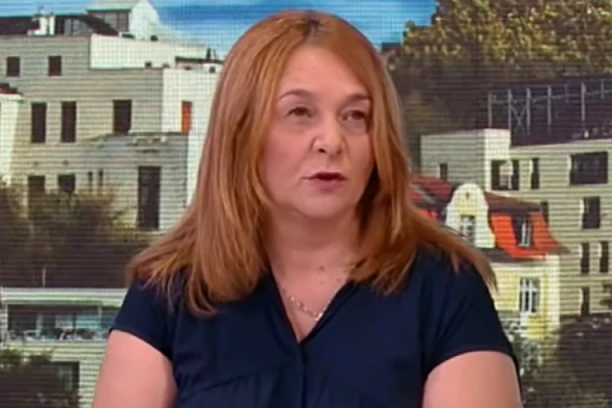 ANTIBIOTICI ZABRANJENI, VITAMINE DOZIRATI! Doktorka objasnila kako se sada leči korona!