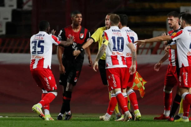 GROM IZ VEDRA NEBA: Napustio Srbiju i otišao u PREMIJER LIGU!