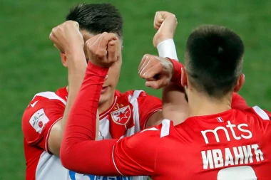 ZVEZDA PRODAJE KAO NA TRACI: Nije samo Lazetić, vezista se SELI u Španiju - MILIONI stigli na Marakanu!