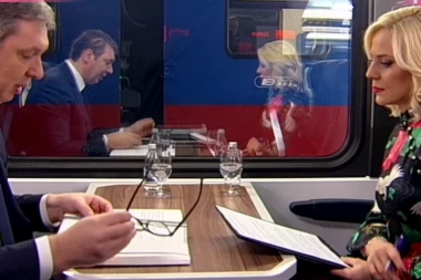 STRAŠNO JE VAŽNO, IZAŠAO JE VELIKI BROJ GRAĐANA! A što se tiče rezultata... VUČIĆ SUMIRAO GLASANJE NA REFERENDUMU!