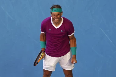 NADALA GURAJU DO TITULE NA AO: Korupcioni skandal TRESE Melburn!