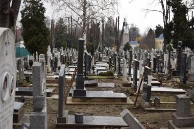 TRAGIČNA ŽIVOTNA PRIČA: Otac i sin se ubili na istom groblju u Mirijevu!