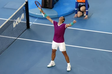 BERETINI I MONFIS ODIGRALI MEČ ZA INFARKT: Nadal saznao ime rivala u polufinalu Australijan Opena!