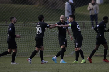 EKSPRESNI PREOKRET CRNO-BELIH: Partizan blickrigom srušio Makedonce!