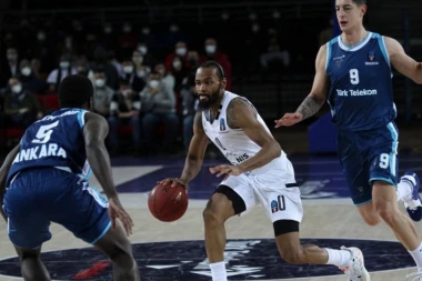 CRNO-BELA KATASTROFA: Turk Telekom RAZBIO očajni Partizan!