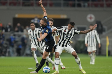 ZEMLJOTRES U ITALIJI: Inter KRADE Juventusu jednog od NAJBOLJIH fudbalera!